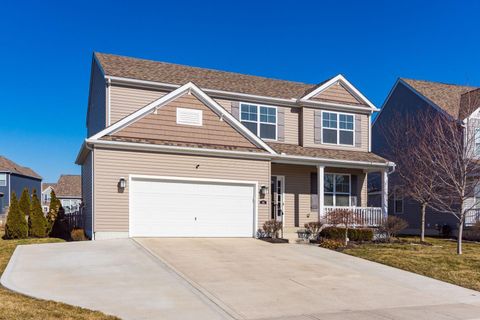 Photo of 160 Chestnut Commons Drive, Commercial Point, OH 43116 (MLS # 226005445)