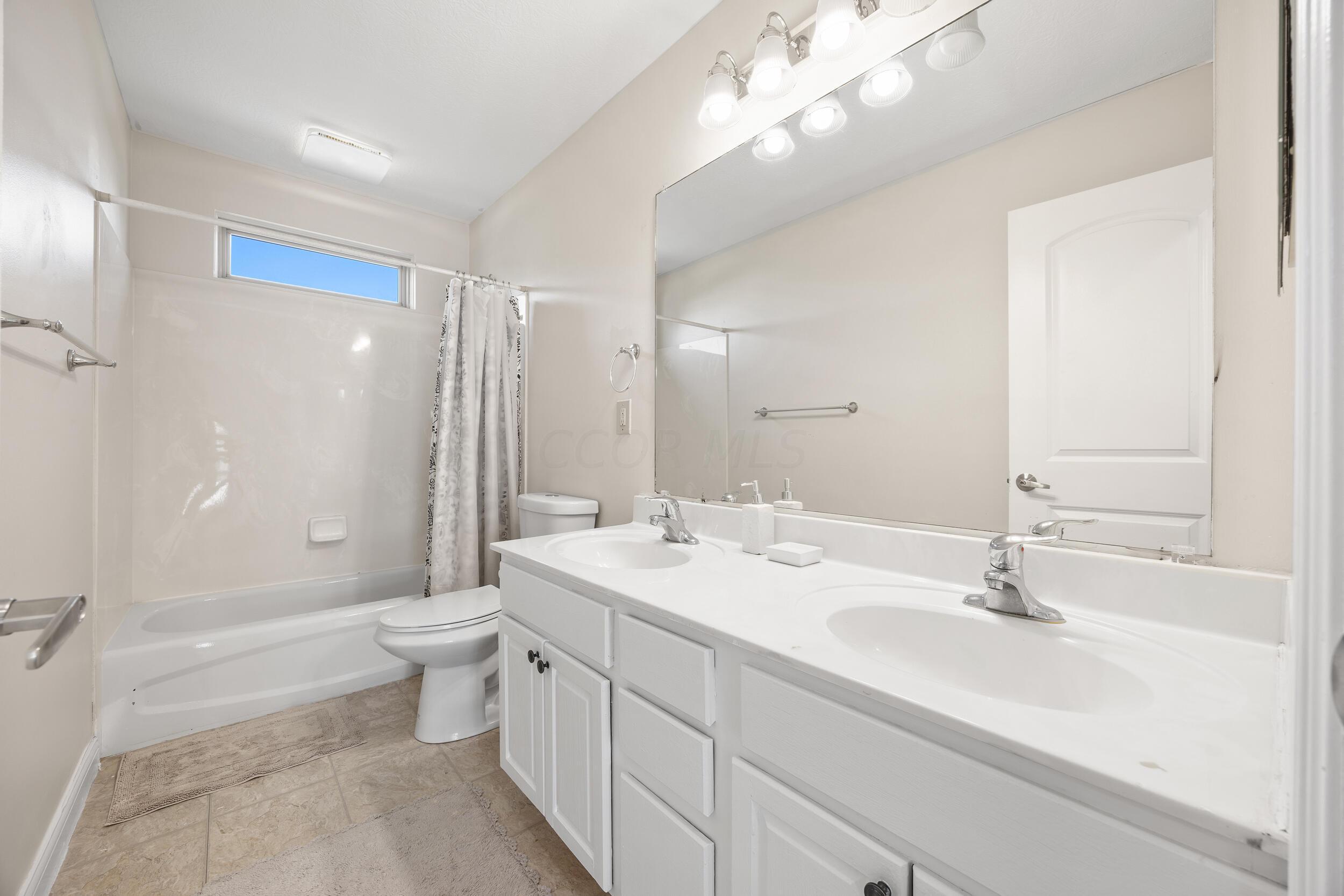 5042 Silver Woods Lane, Dublin, Ohio image 35