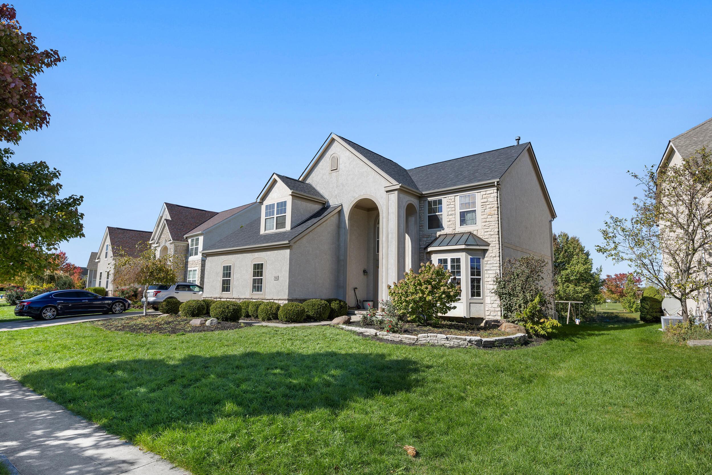 5042 Silver Woods Lane, Dublin, Ohio image 2