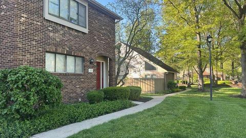 Photo of 1373 S Waggoner Road 6-6 #6-6, Reynoldsburg, OH 43068 (MLS # 226014086)