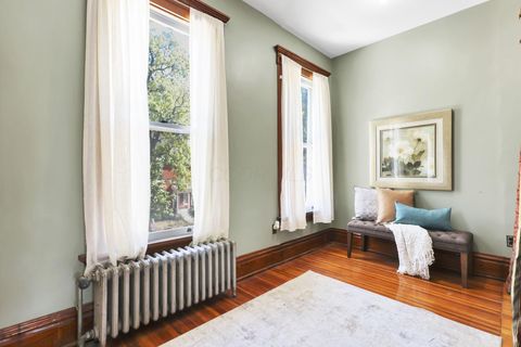 Tiny photo for 711 Oakwood Avenue, Columbus, OH 43205 (MLS # 225037508)