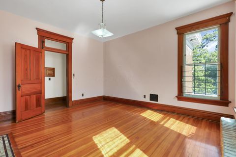 Tiny photo for 711 Oakwood Avenue, Columbus, OH 43205 (MLS # 225037508)