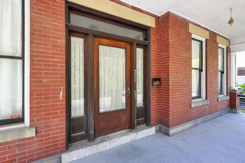 Tiny photo for 711 Oakwood Avenue, Columbus, OH 43205 (MLS # 225037508)