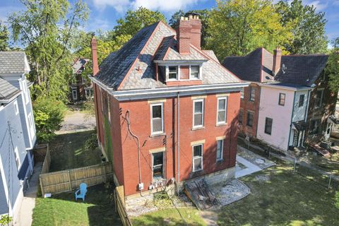 Tiny photo for 711 Oakwood Avenue, Columbus, OH 43205 (MLS # 225037508)