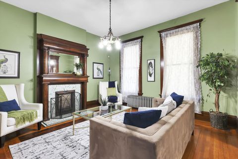 Tiny photo for 711 Oakwood Avenue, Columbus, OH 43205 (MLS # 225037508)