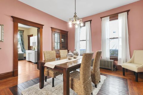 Tiny photo for 711 Oakwood Avenue, Columbus, OH 43205 (MLS # 225037508)