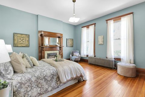 Tiny photo for 711 Oakwood Avenue, Columbus, OH 43205 (MLS # 225037508)