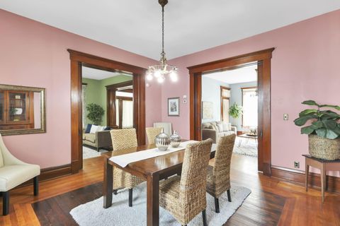 Tiny photo for 711 Oakwood Avenue, Columbus, OH 43205 (MLS # 225037508)