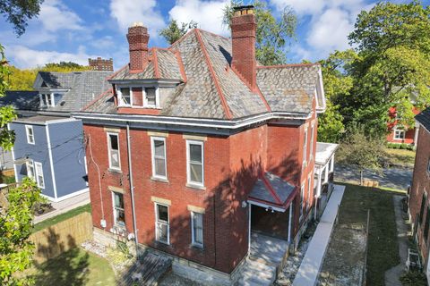 Tiny photo for 711 Oakwood Avenue, Columbus, OH 43205 (MLS # 225037508)