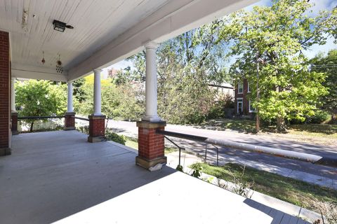 Tiny photo for 711 Oakwood Avenue, Columbus, OH 43205 (MLS # 225037508)