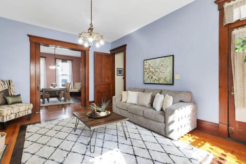 Tiny photo for 711 Oakwood Avenue, Columbus, OH 43205 (MLS # 225037508)