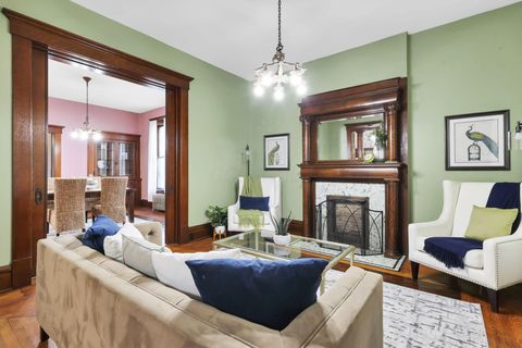 Tiny photo for 711 Oakwood Avenue, Columbus, OH 43205 (MLS # 225037508)