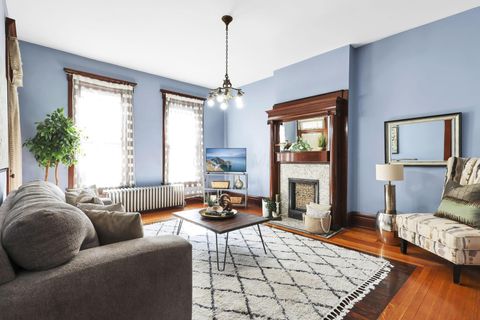 Tiny photo for 711 Oakwood Avenue, Columbus, OH 43205 (MLS # 225037508)