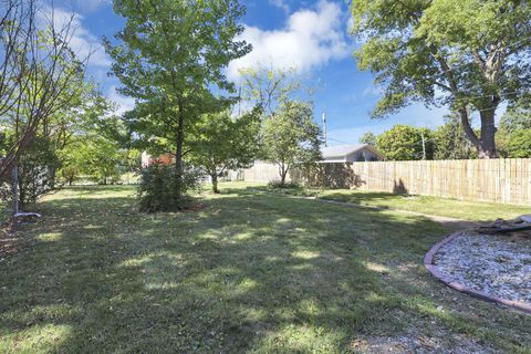 Tiny photo for 711 Oakwood Avenue, Columbus, OH 43205 (MLS # 225037508)