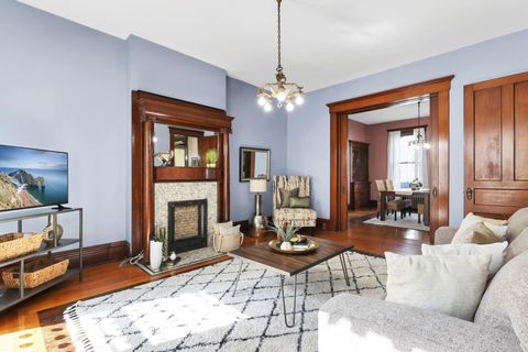 Tiny photo for 711 Oakwood Avenue, Columbus, OH 43205 (MLS # 225037508)
