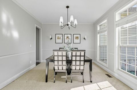 Tiny photo for 5712 Buckeye Parkway Parkway, Grove City, OH 43123 (MLS # 225037599)
