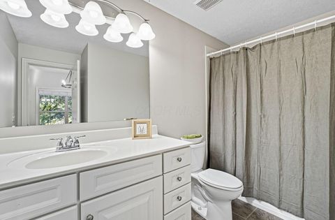 Tiny photo for 5712 Buckeye Parkway Parkway, Grove City, OH 43123 (MLS # 225037599)