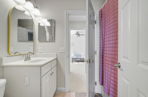 Tiny photo for 5712 Buckeye Parkway Parkway, Grove City, OH 43123 (MLS # 225037599)