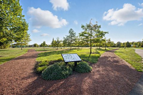 Tiny photo for 5712 Buckeye Parkway Parkway, Grove City, OH 43123 (MLS # 225037599)