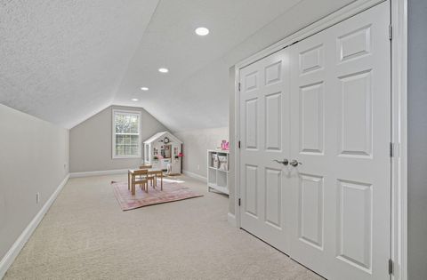 Tiny photo for 5712 Buckeye Parkway Parkway, Grove City, OH 43123 (MLS # 225037599)