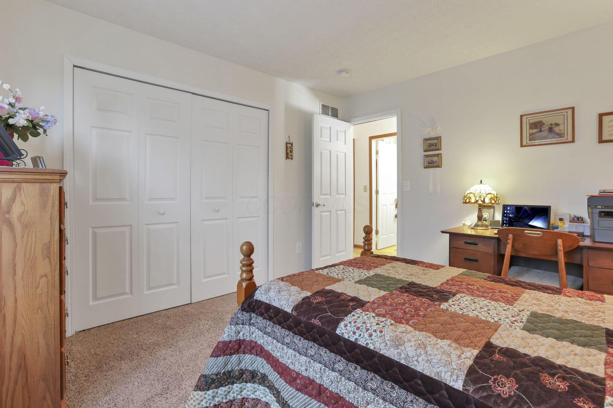 6324 Rossmore Lane, Canal Winchester, Ohio image 41