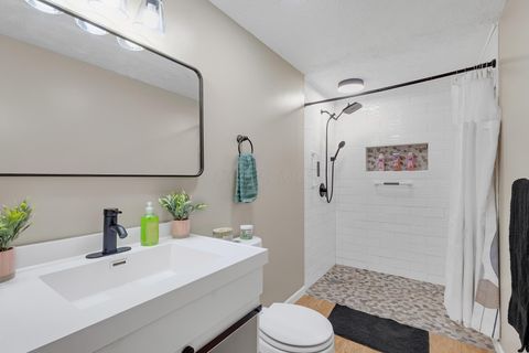 Tiny photo for 1607 Red Leaf Lane, Columbus, OH 43223 (MLS # 225044964)