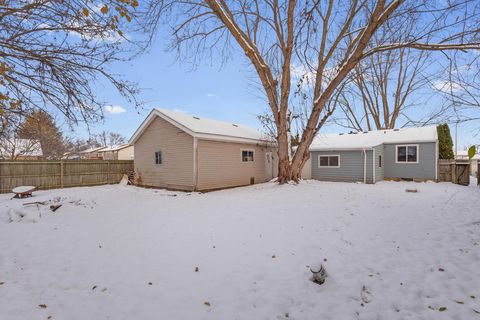 Tiny photo for 1607 Red Leaf Lane, Columbus, OH 43223 (MLS # 225044964)