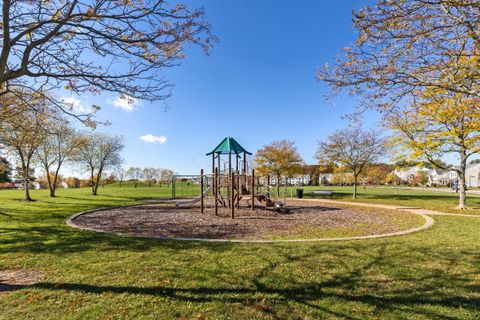 Tiny photo for 5940 Woodshire Drive, Westerville, OH 43081 (MLS # 225041774)