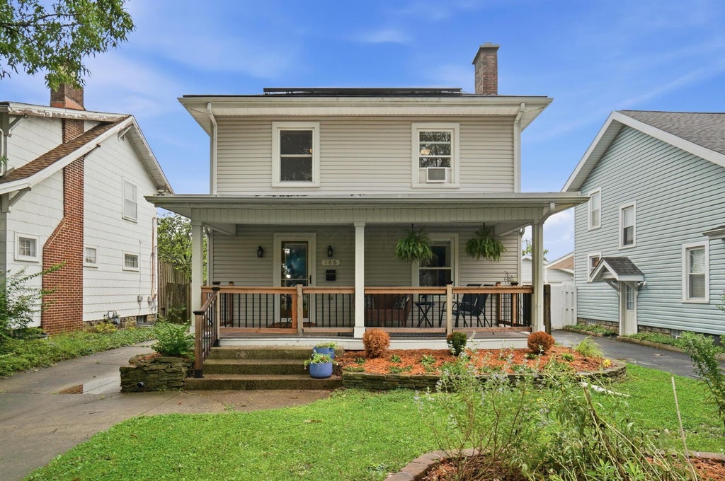 Photo of 186 Binns Boulevard, Columbus, OH 43204 (MLS # 226037266)
