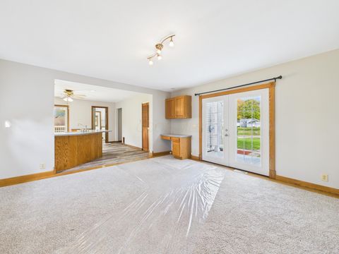 Tiny photo for 121 Sunset Drive, Lancaster, OH 43130 (MLS # 225041814)