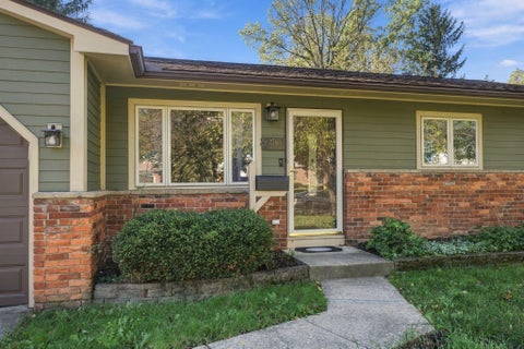 Tiny photo for 1765 Ivyhill Loop N, Columbus, OH 43229 (MLS # 226040005)