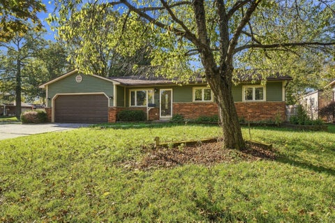 Tiny photo for 1765 Ivyhill Loop N, Columbus, OH 43229 (MLS # 226040005)