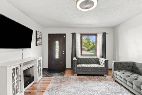 Tiny photo for 1765 Ivyhill Loop N, Columbus, OH 43229 (MLS # 226040005)