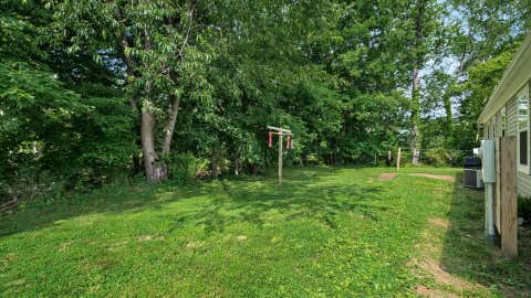 Tiny photo for 400 N Vernon Avenue, Newark, OH 43055 (MLS # 226021839)