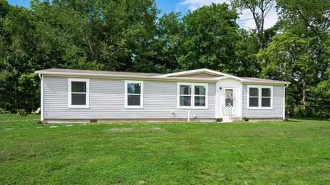 Tiny photo for 400 N Vernon Avenue, Newark, OH 43055 (MLS # 226021839)