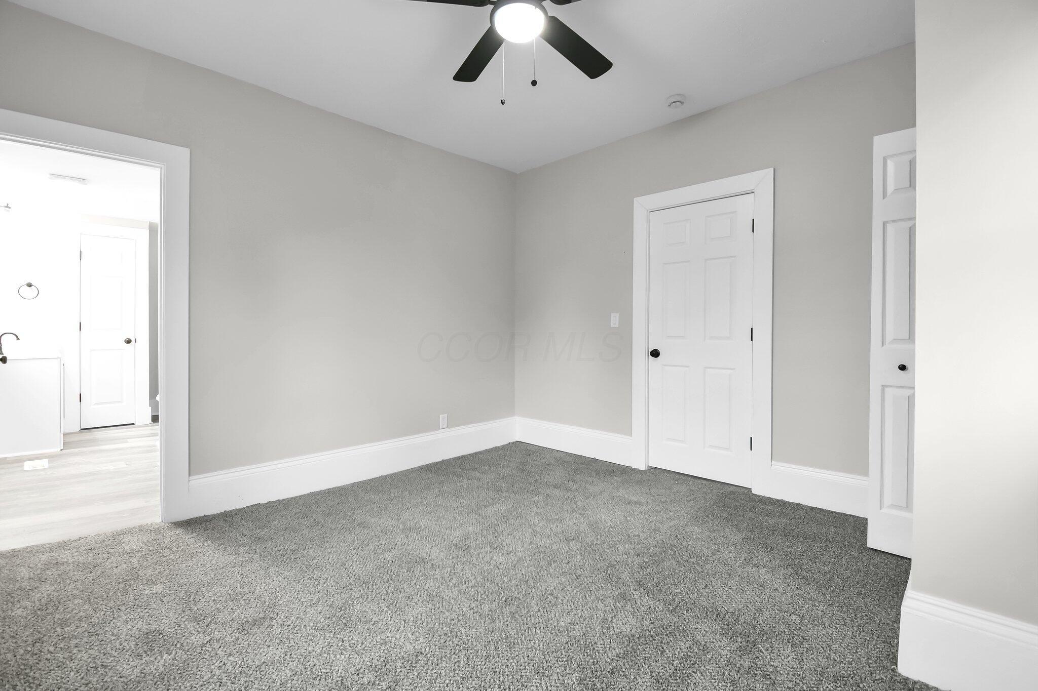 44 W 4th Street, Fredericktown, Ohio image 16