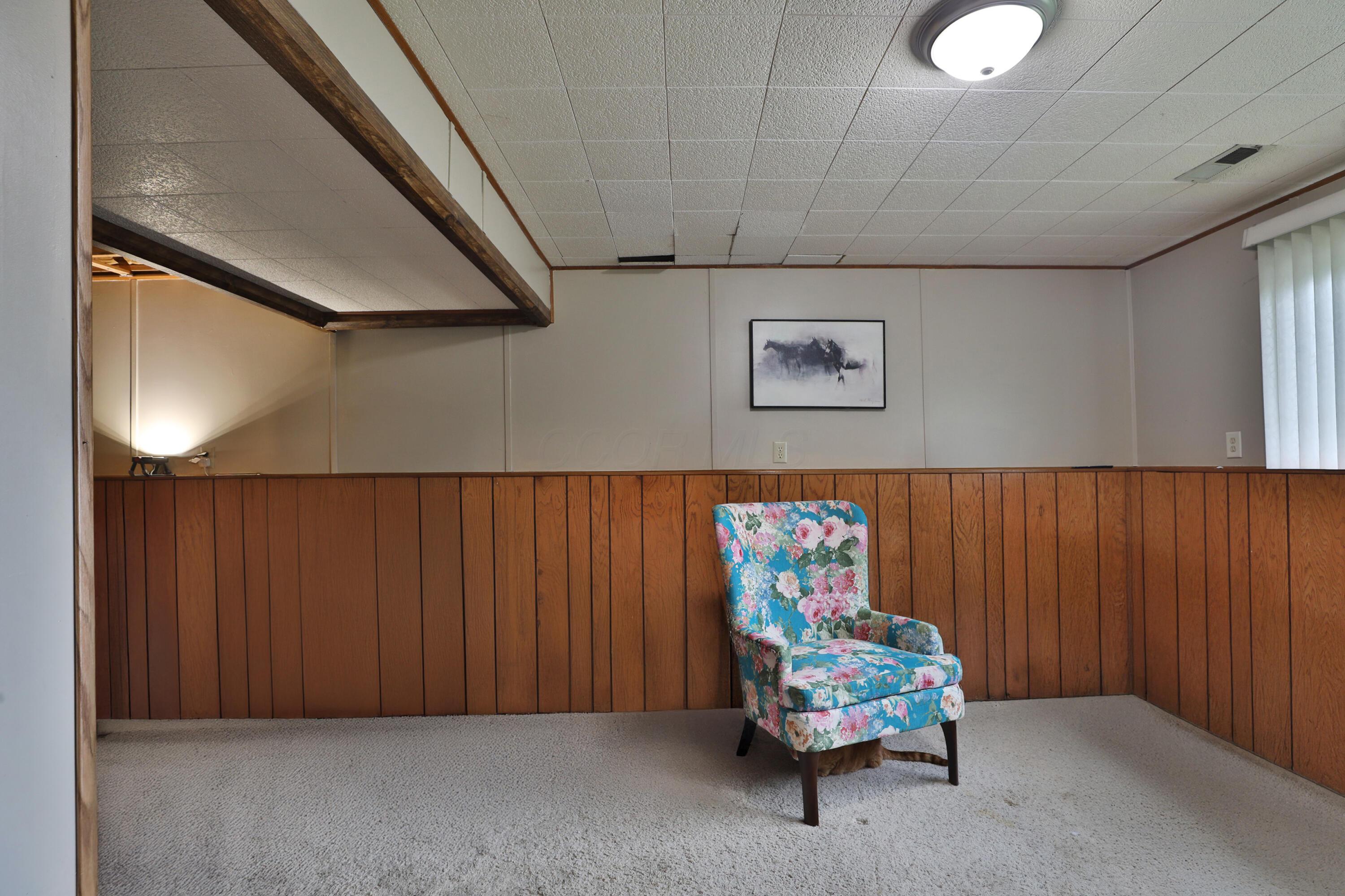 412 Greencamp Drive, Columbus, Ohio image 25