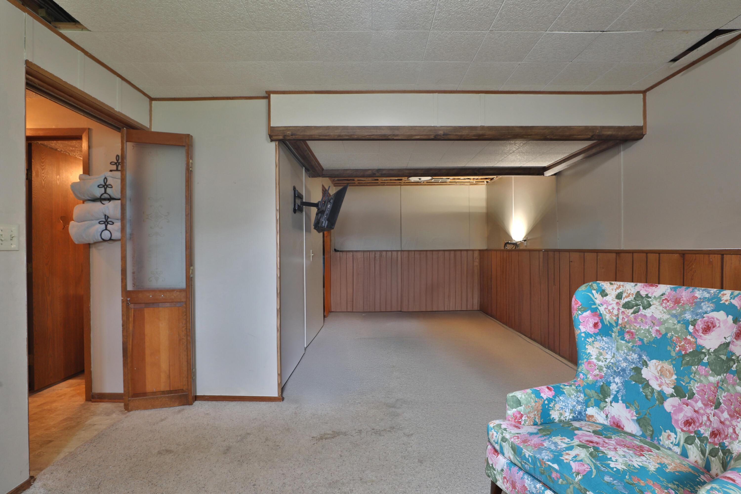 412 Greencamp Drive, Columbus, Ohio image 27