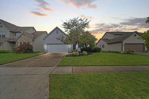 Photo of 5924 Heritage Farms Drive, Hilliard, OH 43026 (MLS # 226031090)