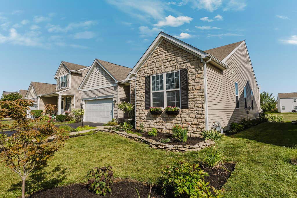 Photo of 5370 Herring Run Way, Dublin, OH 43016 (MLS # 226028301)