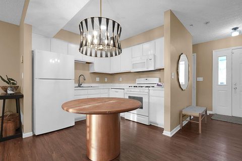 Tiny photo for 7605 Wellshire Drive, Pickerington, OH 43147 (MLS # 225045108)