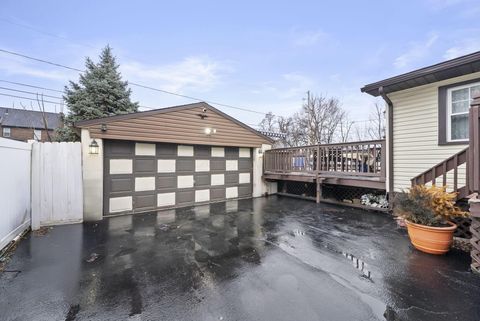 Tiny photo for 1201 E 20th Avenue, Columbus, OH 43211 (MLS # 226000579)