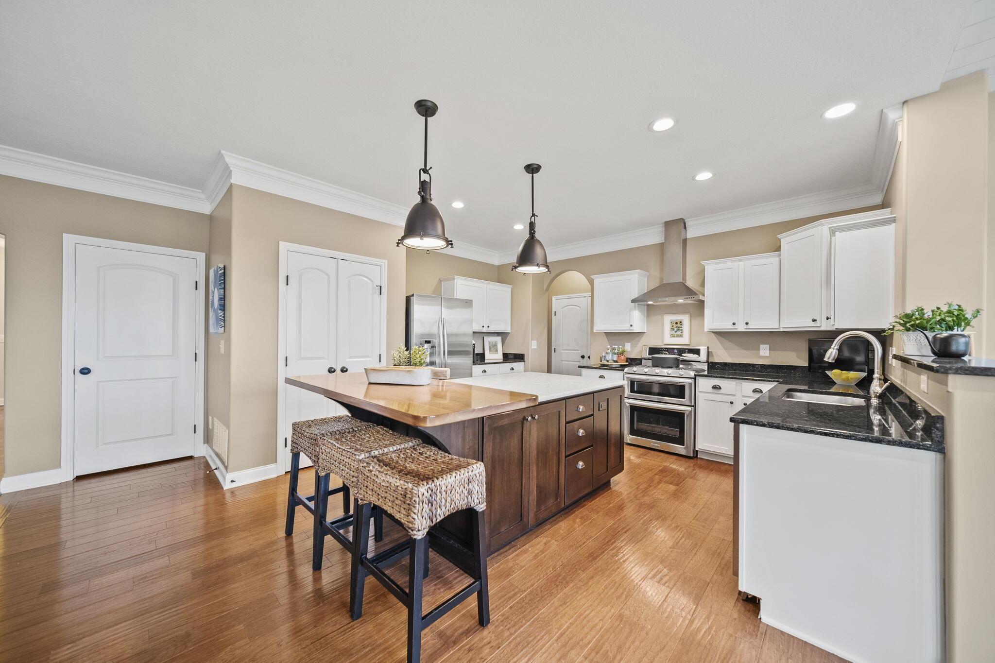764 Saffron Drive, Sunbury, Ohio image 12