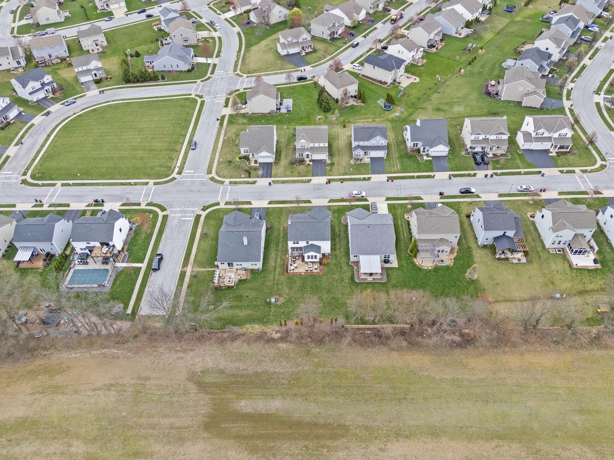 764 Saffron Drive, Sunbury, Ohio image 42