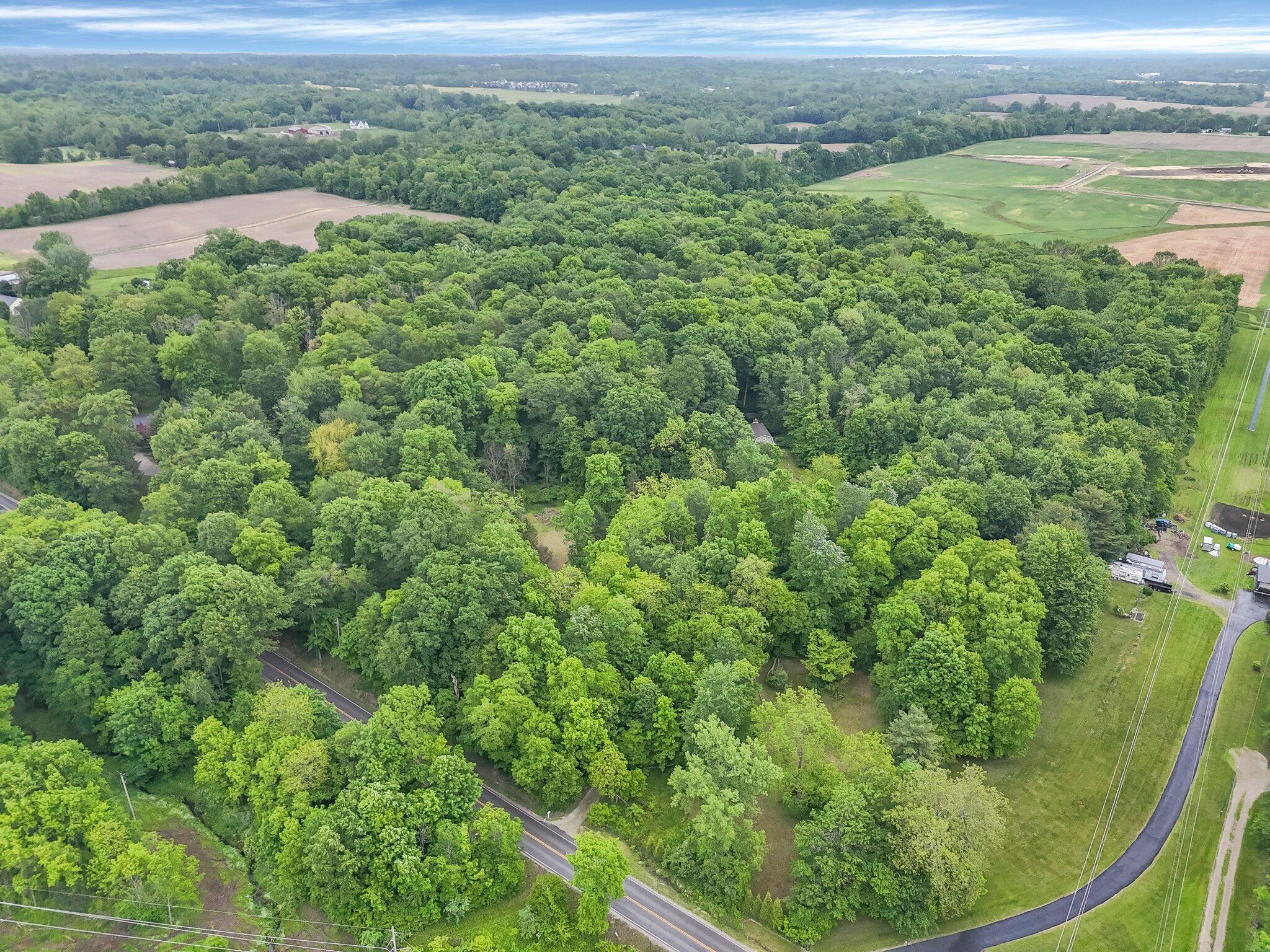 6903 Watkins Road, Pataskala, Ohio image 1