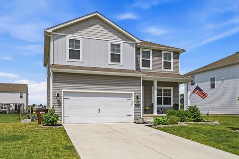Photo of 160 Natalie Lane, Granville, OH 43023 (MLS # 226025035)
