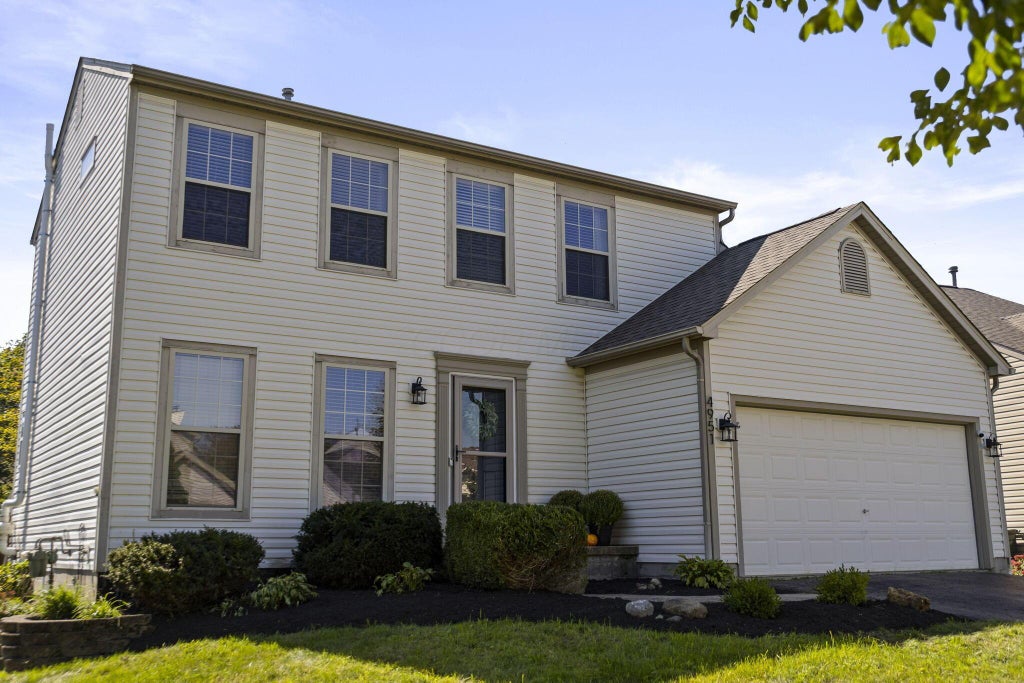 Photo of 4951 Hilliard Green Drive, Hilliard, OH 43026 (MLS # 226037185)