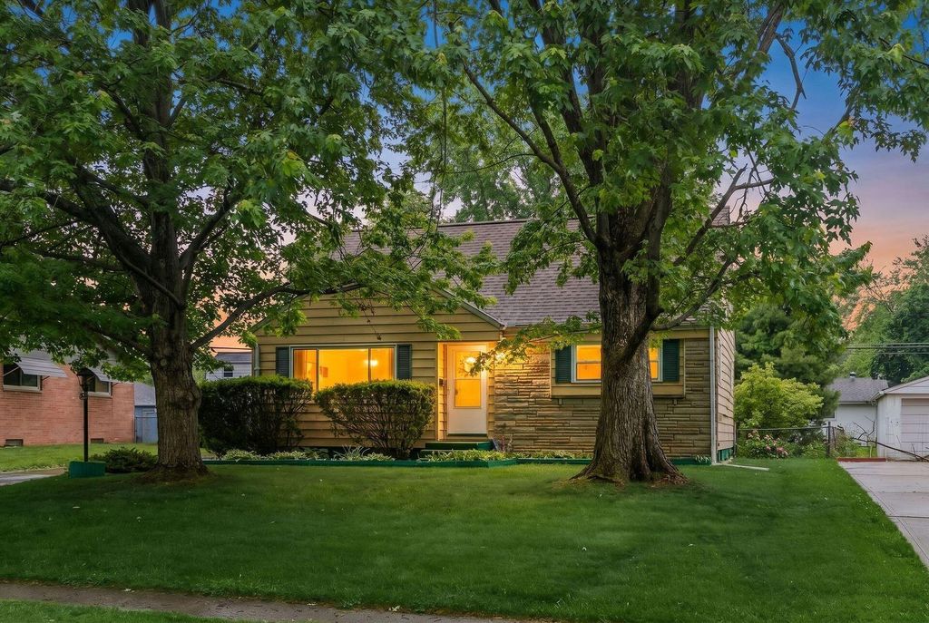 Photo of 1451 Shanley Drive, Columbus, OH 43224 (MLS # 226018536)