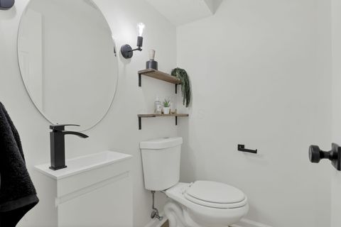 Tiny photo for 5300 Wagon Wheel Lane, Columbus, OH 43230 (MLS # 226000754)