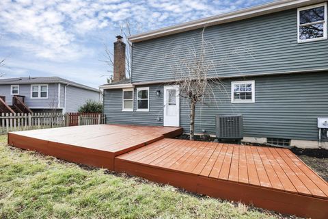 Tiny photo for 5300 Wagon Wheel Lane, Columbus, OH 43230 (MLS # 226000754)